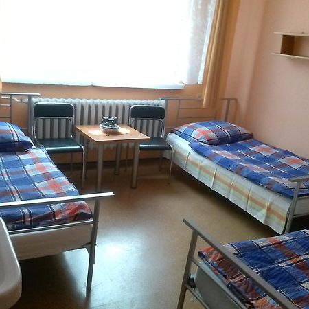 Pod Zielonym Kogutem Hostel Duszniki Zdroj Bilik gambar